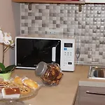 Around The World 3* Вилла-Сан-Джованни