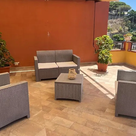 Around The World Bed & Breakfast Villa San Giovanni