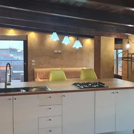 Around The World 4* Villa San Giovanni