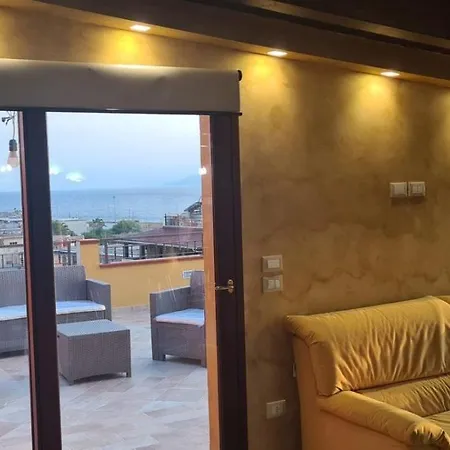Oda ve Kahvaltı Around The World 4*