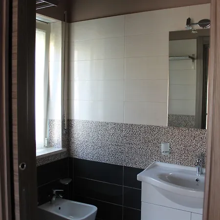 Around The World Bed & Breakfast Villa San Giovanni