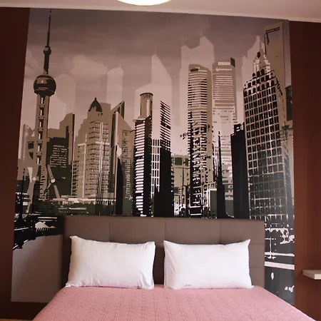 Bed & Breakfast Around The World 4*