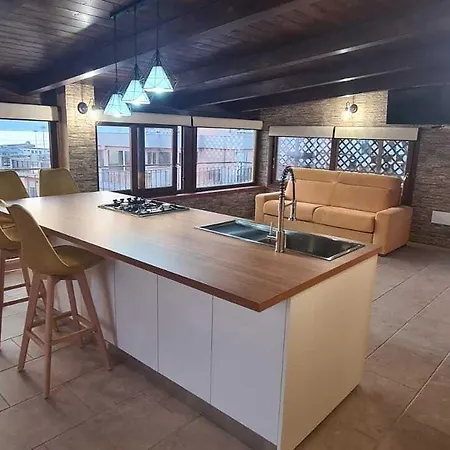 Bed & Breakfast Around The World 3*