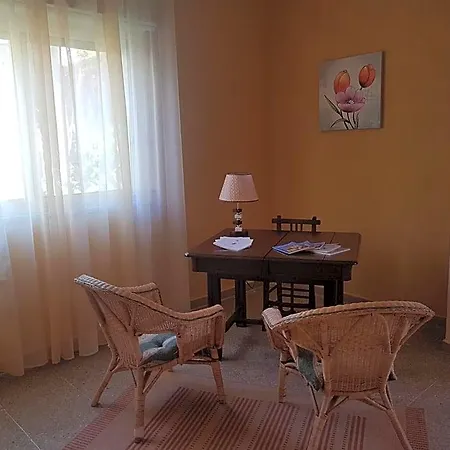 Bed & Breakfast Around The World 3*