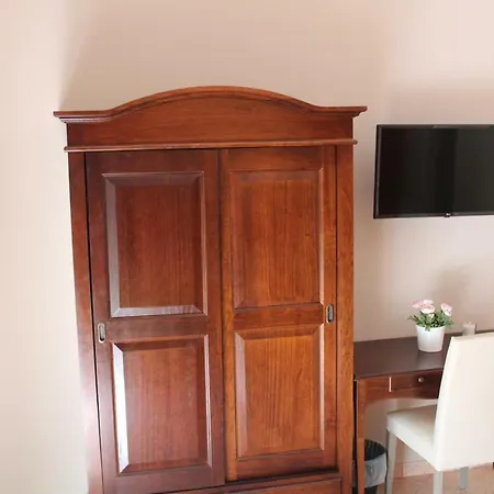 Around The World 4* Villa San Giovanni